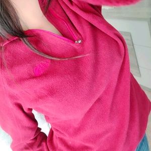 The North Face sweater 😍